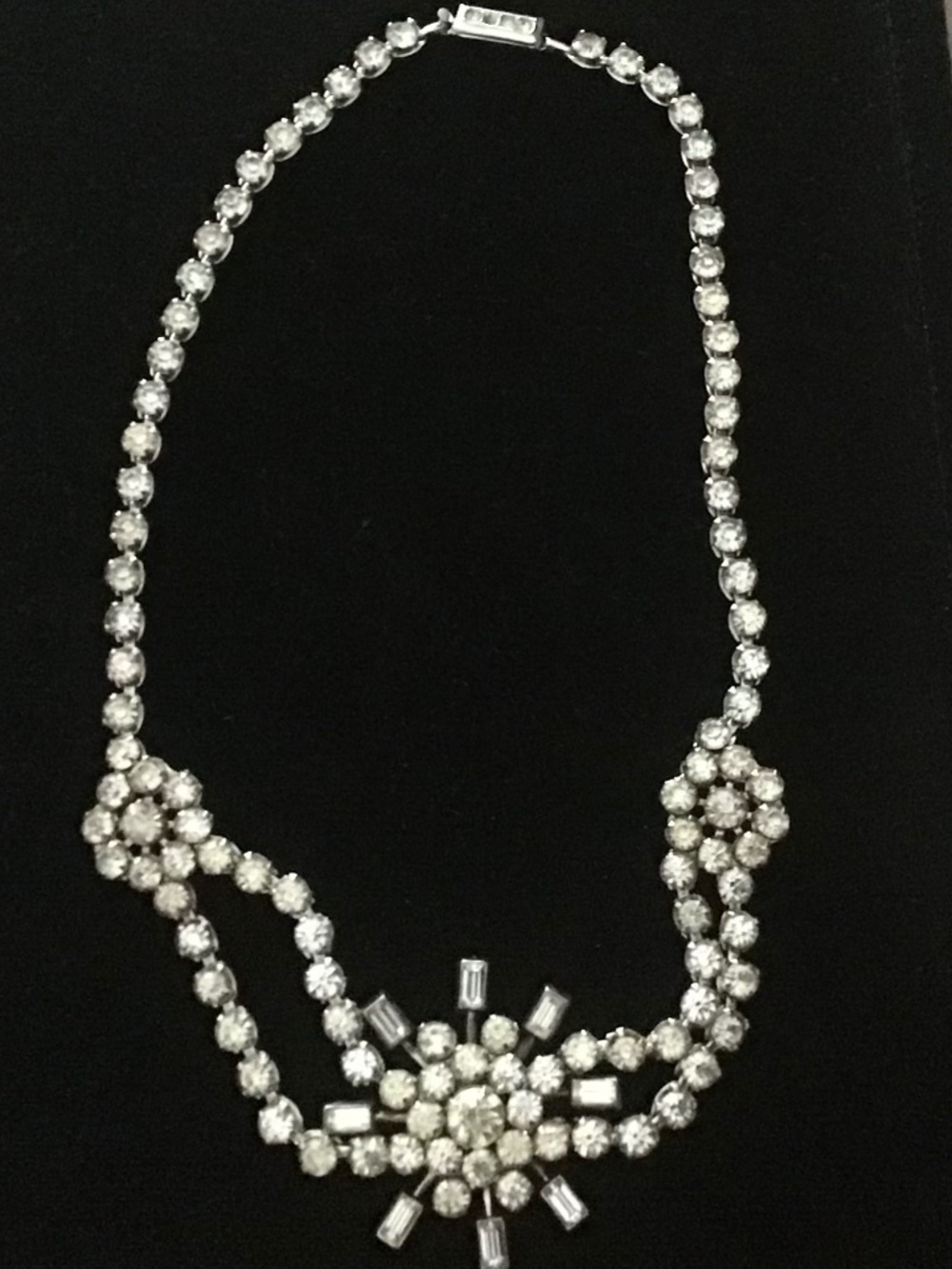 Vintage Rhinestone Necklace